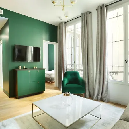 Center Of By Prestige Parigi