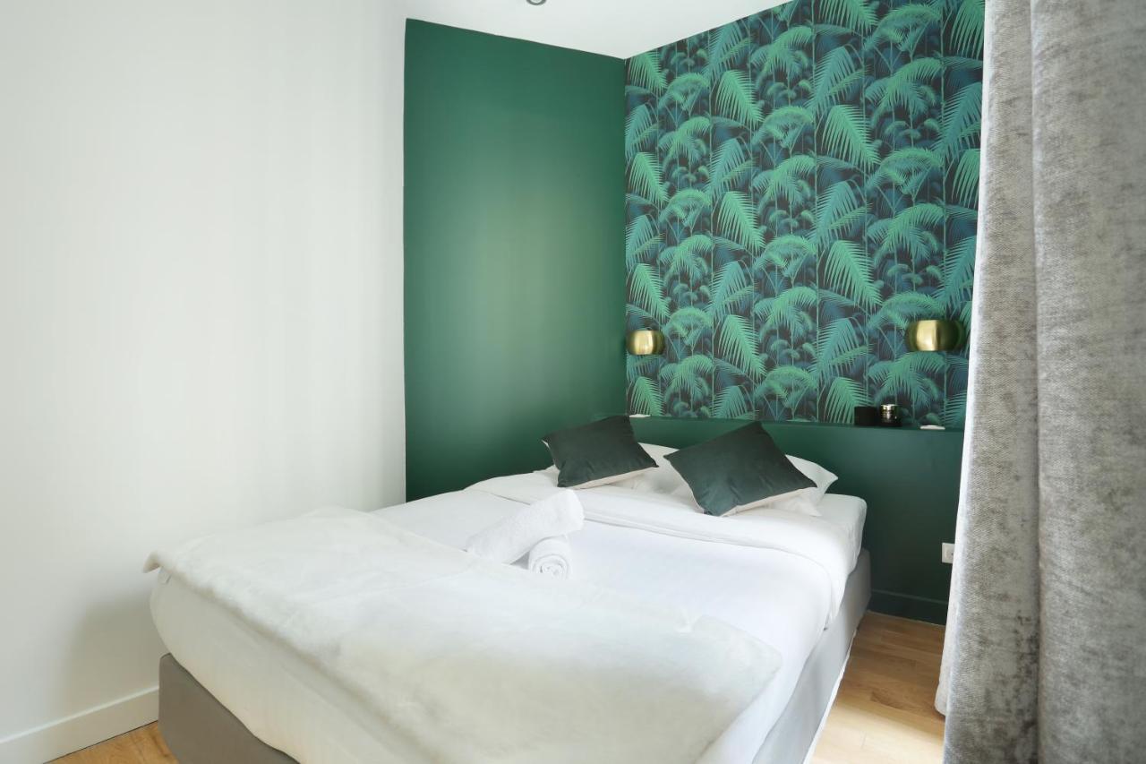 Center Of By Prestige * Parigi